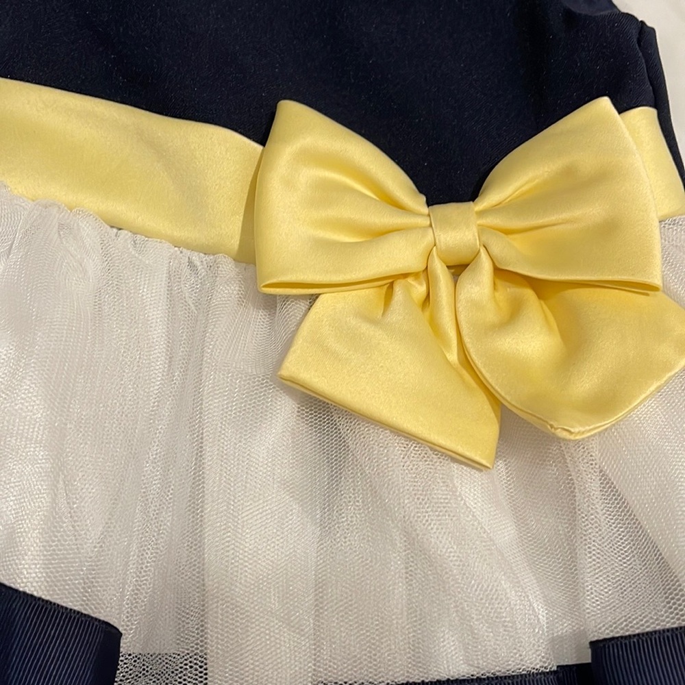 Girls 12m dress - Picture 4 of 5